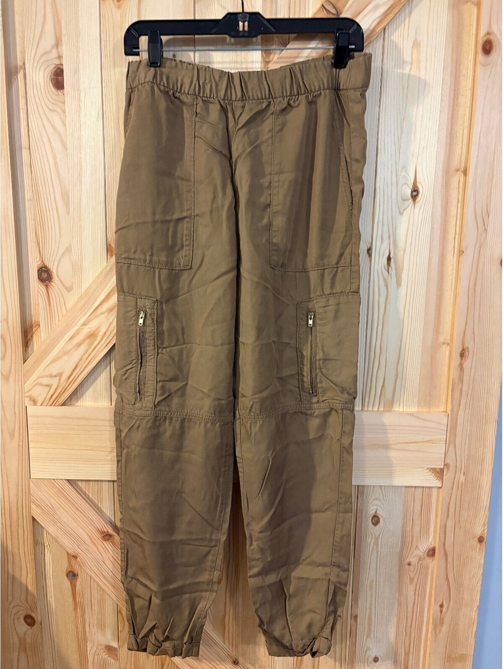 H&M Tan Elastic Waist Cargo Jogger Pants with Zipper Pockets Size 10